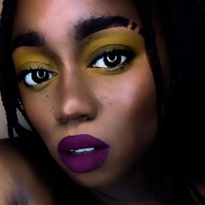 Meet your Posher, Eboni